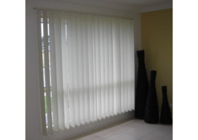 blinds room